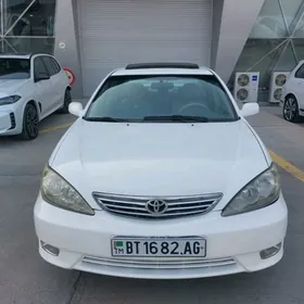 Toyota Camry 2005