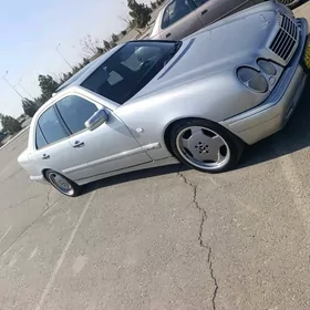 Mercedes-Benz E420 1997