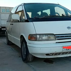 Toyota Previa 1992