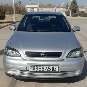 Opel Astra 2003