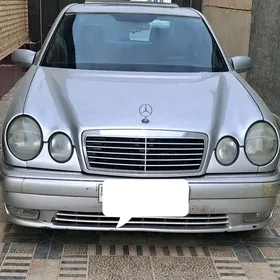 Mercedes-Benz E430 1996