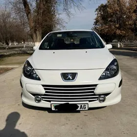 Peugeot 301 2007