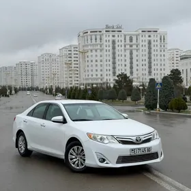 Toyota Camry 2013