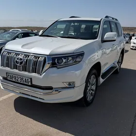 Toyota Land Cruiser Prado 2021