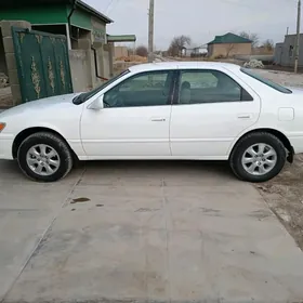 Toyota Camry 1997