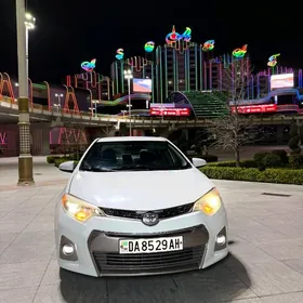 Toyota Corolla 2014