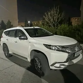 Mitsubishi Montero Sport 2019