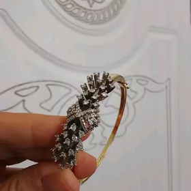 Broşka yuzuk Spocka bilezik