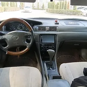 Toyota Camry 1998
