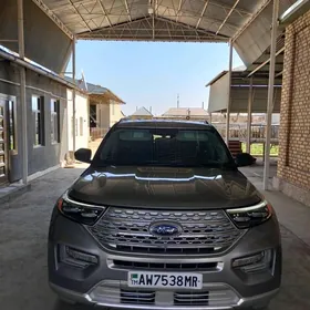 Ford Explorer 2021