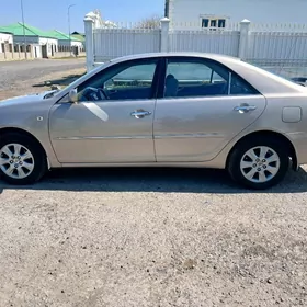 Toyota Camry 2004