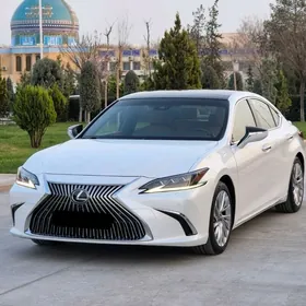 Lexus ES 350 2020