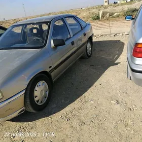 Opel Vectra 1989