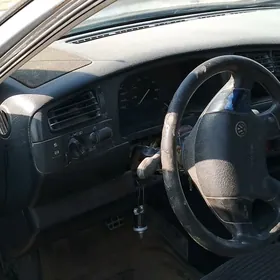 Volkswagen Golf 1994