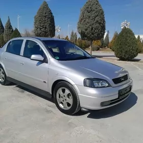 Opel Astra 2003