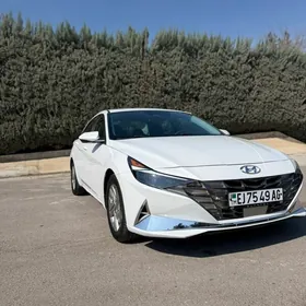 Hyundai Elantra 2021