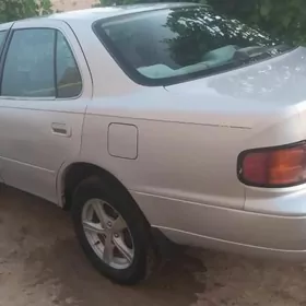 Toyota Camry 1993