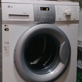 LG 7kg  stiralny
