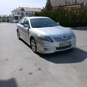 Toyota Camry 2010