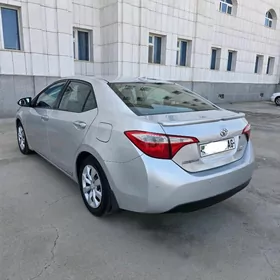 Toyota Corolla 2014