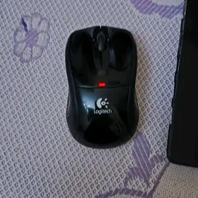myşka Logitech m505