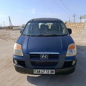 Hyundai H-1 2005
