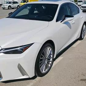 Lexus IS 300 2022