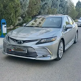 Toyota Camry 2022