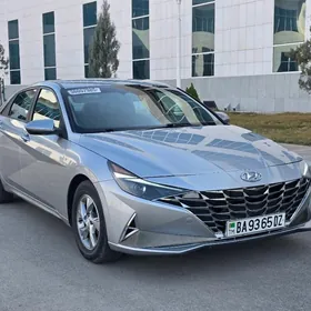 Hyundai Elantra 2021