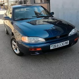 Toyota Camry 1996