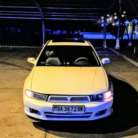 Mitsubishi Galant 2000