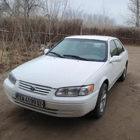 Toyota Camry 1999