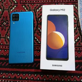 samsung m12