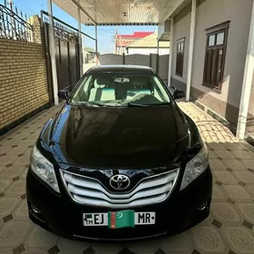 Toyota Camry 2011