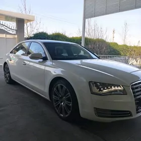 Audi A8 2011
