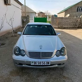 Mercedes-Benz C-Class 2001
