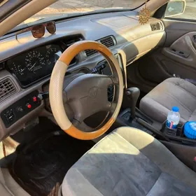 Toyota Camry 1997