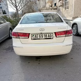 Hyundai Sonata 2008