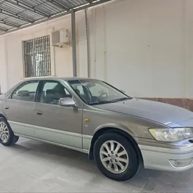 Toyota Camry 1998