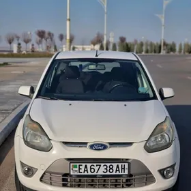 Ford Figo 2012