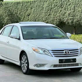 Toyota Avalon 2011