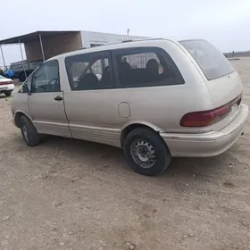 Toyota Previa 1991