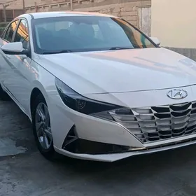 Hyundai Elantra 2021