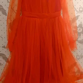 Вечерние платья