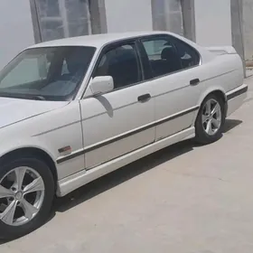 BMW 525 1990