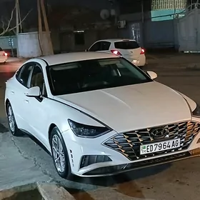 Hyundai Sonata 2021