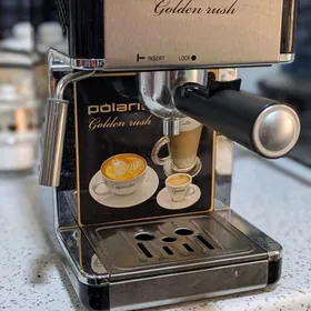 кофемашина Polaris