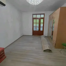 4-МКР БОМАКА AÇYK PODIYEZD