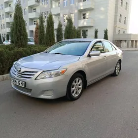 Toyota Camry 2010