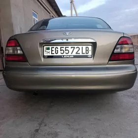 Daewoo Leganza 2000